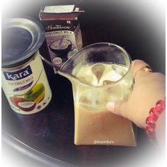 A picture of Thai Coconut Iced Tea.