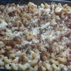 A picture of Cheese Baked Macaroni And Vegetable.