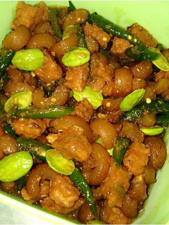 Foto resep Kikil pete pedas