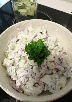 Bajor uborka sali recept fotója