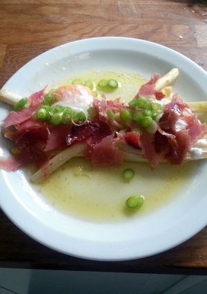 A picture of Belgian asparagus.