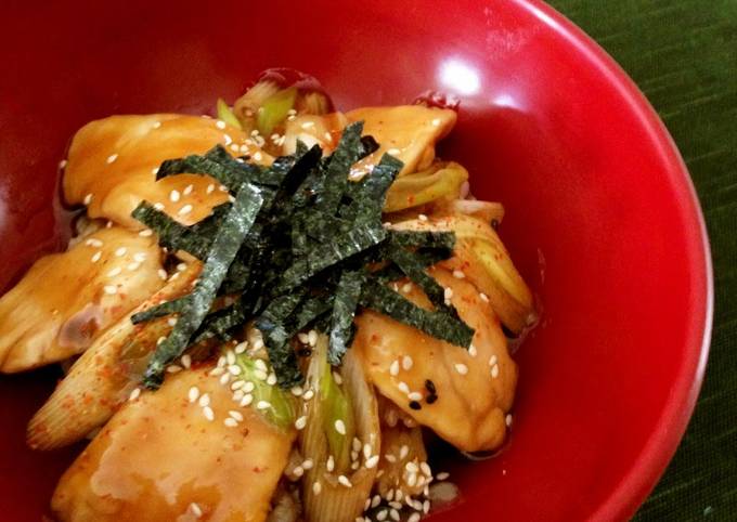 Easiest Way to Prepare Yummy Oil-free Chicken Breast Kuwa-yaki Rice Bowl