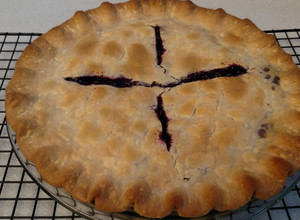 A picture of Mrs. Beacham's Blueberry Pie.