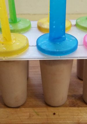 A picture of Choc ice treat.