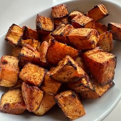 A picture of Roasted Yams with Sumac.