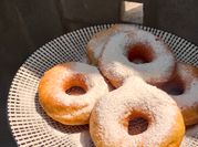 Gambar donat kentang takaran sendok