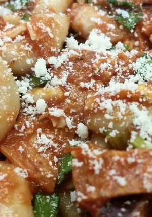 A picture of Pizza Mac Salad.