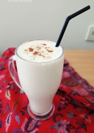 A picture of Kesari Lassi.