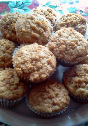A picture of Banana Muffins With Crumb Topping.