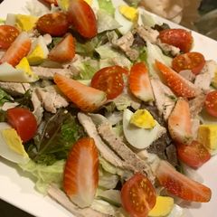 A picture of Rainbow salad👌🏻🌈.