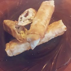 A picture of Sigara Böregi(Turkish Pastry Rolls).