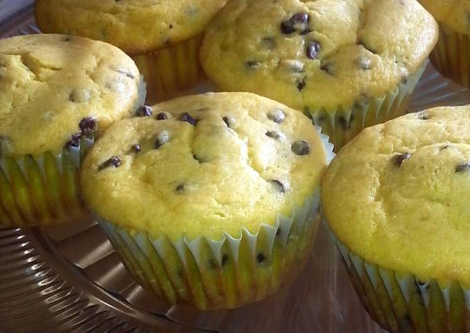 How to Prepare Favorite Chocolate chip muffins