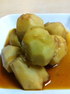 A picture of Oooh, So Tasty! Stewed Taro Root Tumbles.