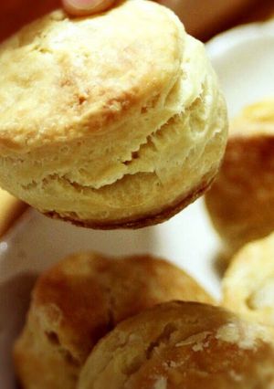A picture of KFC's Biscuit Scones.