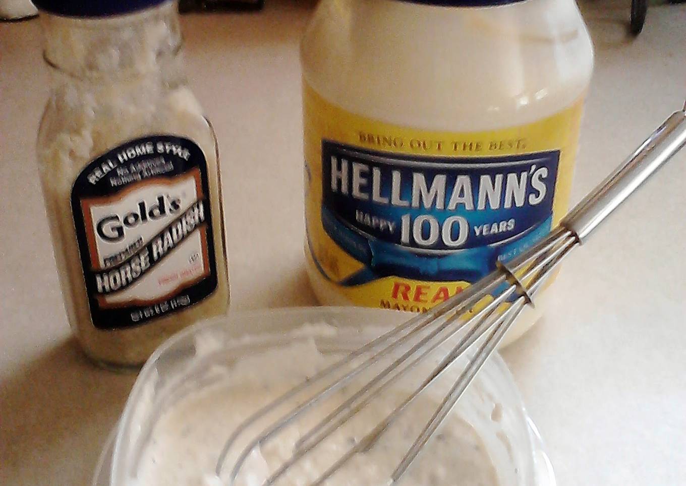 Quick & Easy Homemade Horseradish Sauce