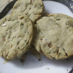 A picture of Baked savoury snack.
