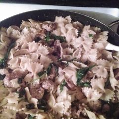 Spinach and Sausage Pasta A picture of Spinach and Sausage Pasta.