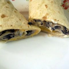 A picture of Mushroom & cheese tortilla.