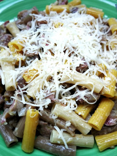 Una foto de Pasta multicereales con mollejas en salsa de puerro al whisky