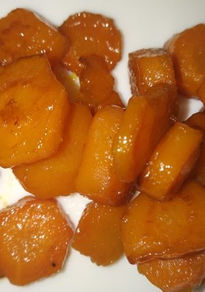 A picture of Honey glazed orange carrot.