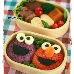 A picture of Elmo and Cookie Monster Charaben.