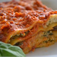 Spinach, Mushroom & "Ricotta" Lasagna A picture of Spinach, Mushroom & "Ricotta" Lasagna.