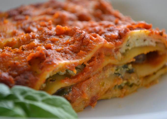 Spinach, Mushroom &amp; &quot;Ricotta&quot; Lasagna