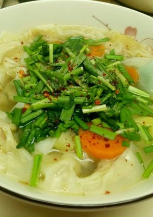Hình của món Hoành thánh soup.
