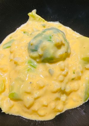 A picture of Cheesy Cauliflower Rice.