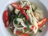 Salad jamur kancing