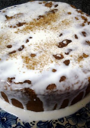 A picture of Carrot and walnut cake.