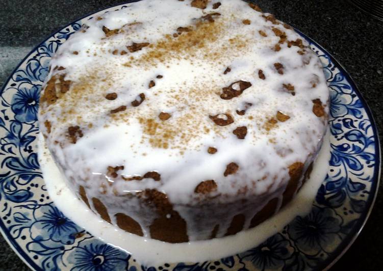 Carrot and walnut cake