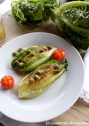 Foto principal de Cogollos a la plancha & Vinagreta de Mostaza