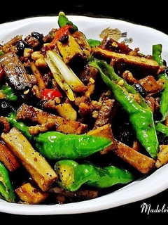 香辣青龍椒炒豆干 的食譜成品照片