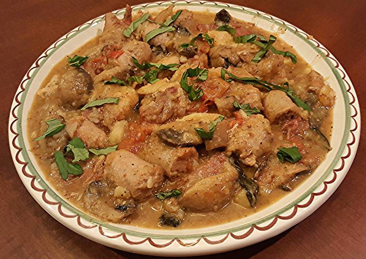 Rustic Italian Family Style Chicken Sausage & Potatoes