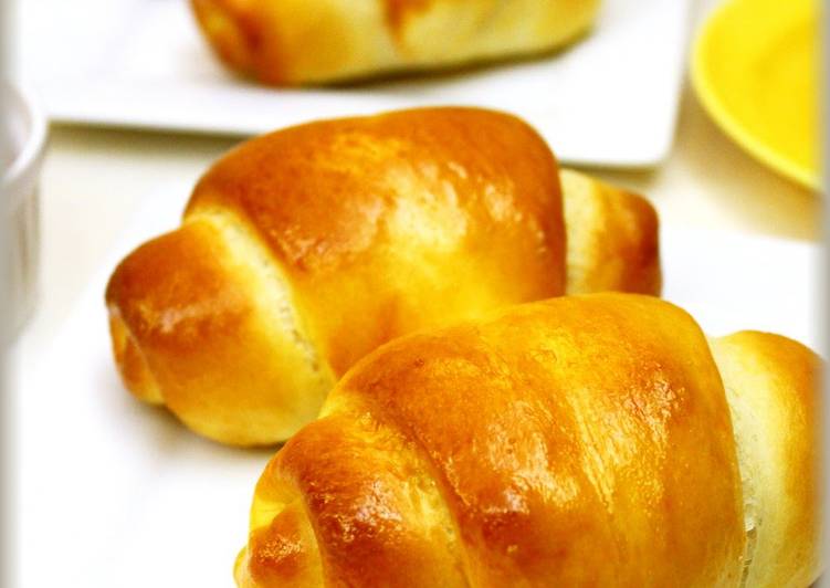 Simple Way to Make Super Quick Homemade Light Basic Butter Rolls