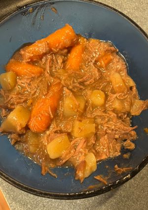 A picture of Crockpot Roast.