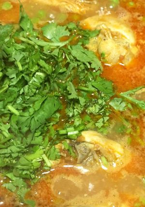 Hình của món Gà hầm đậu hà lan.