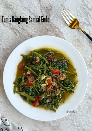 Foto resep Tumis Kangkung Sambal Embe