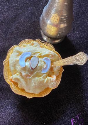 A picture of Mango shrikhand.