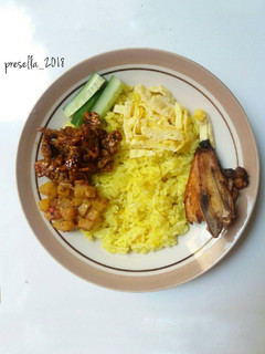 Foto resep Nasi kuning magicom #rabubaru