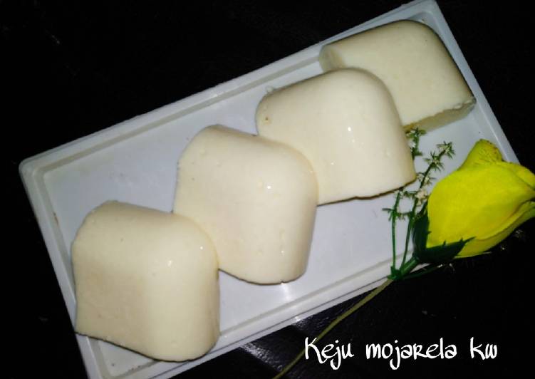 Keju mozzarella kw