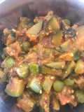 Zucchini mutter mel