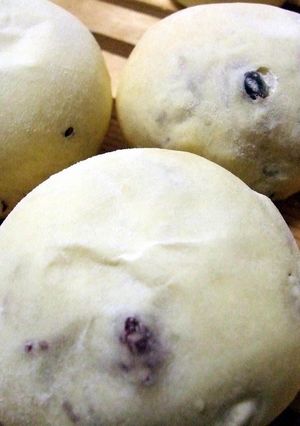 A picture of Shockingly Soft Fluffy Dough.