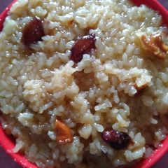 A picture of Sweet Pongal.