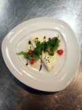 White omlet with rocket salad