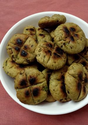 A picture of Matar Baati or Bati / Green peas baati or bati.