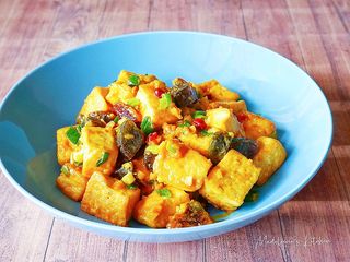金沙皮蛋豆腐