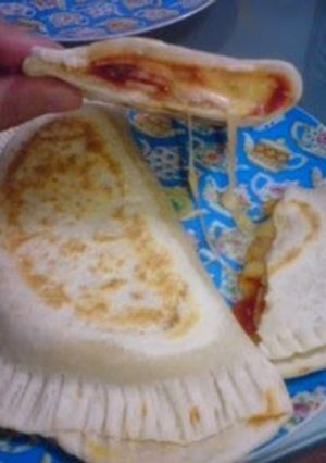 A picture of 20-Minute Calzone.