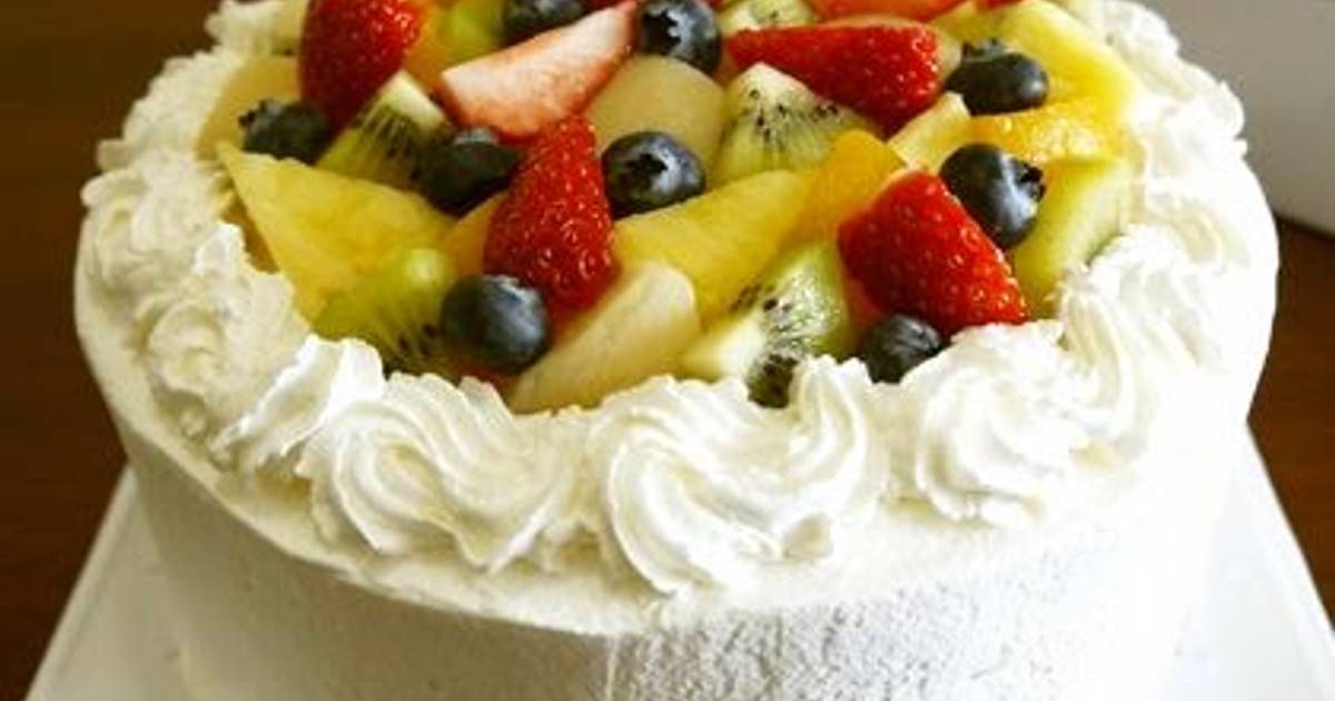 Easy! Fruit Decorated Cake Recipe by cookpad.japan - Cookpad